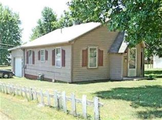 407 W Wishart St, Monett, MO 65708