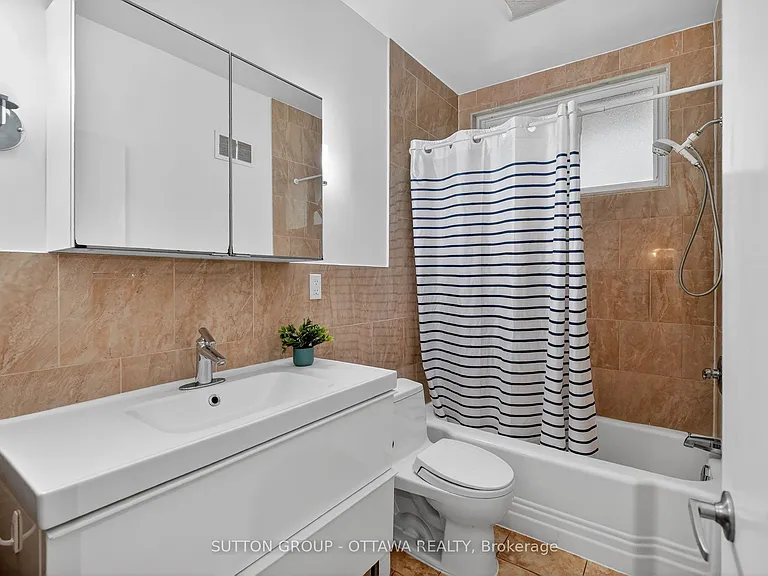 85 Riverdale Ave — Photo 17