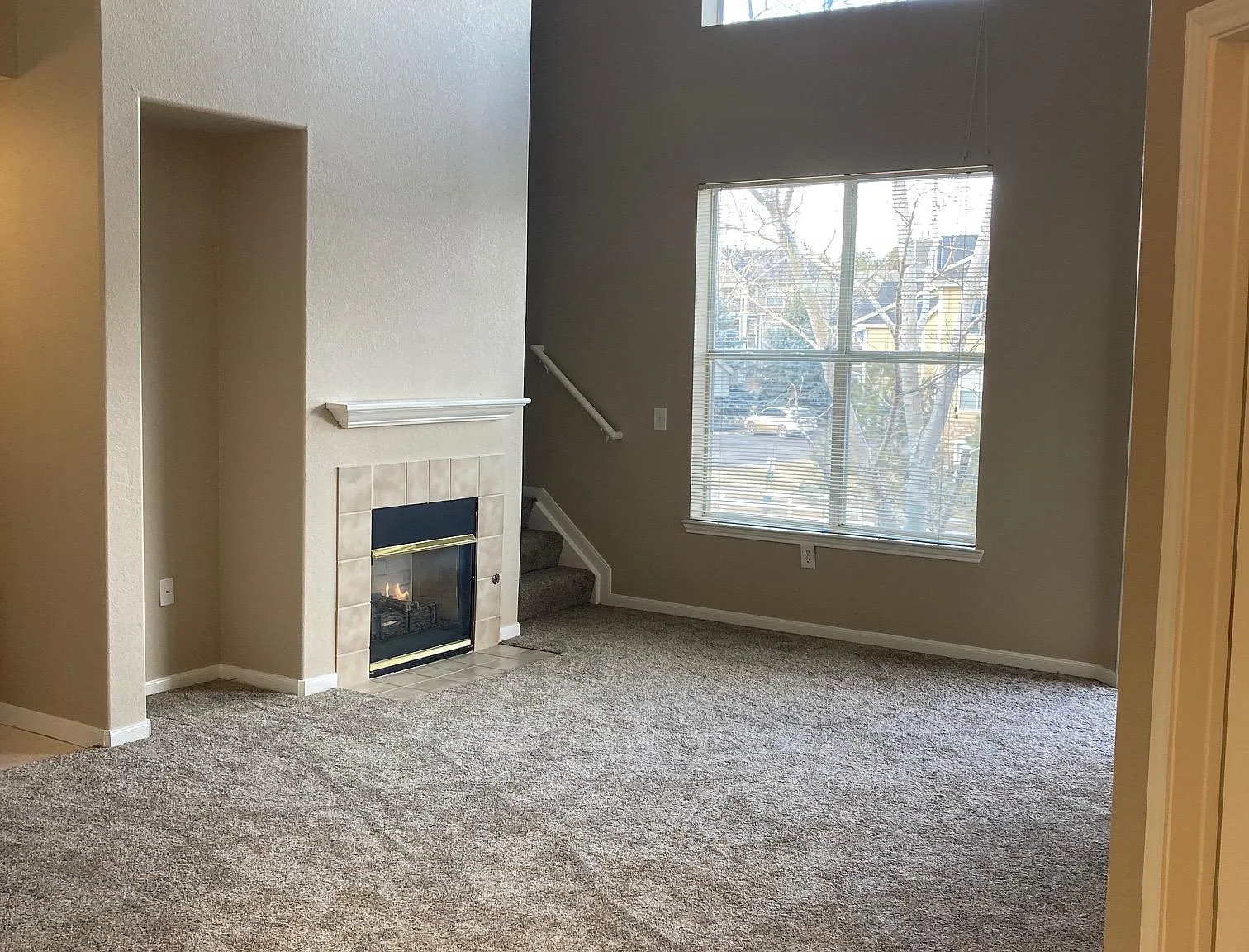 2 bed, 1208 sqft, $2,000 — Photo 1