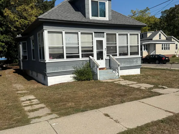 590 McLaughlin Ave, Muskegon, MI 49442