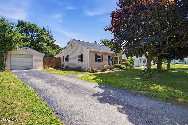 2nd image of 9 Mayhall Street