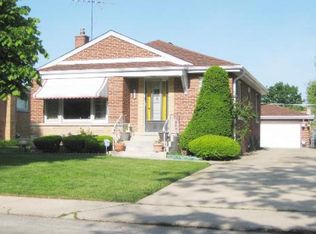 7727 N Oriole Ave, Niles, IL 60714