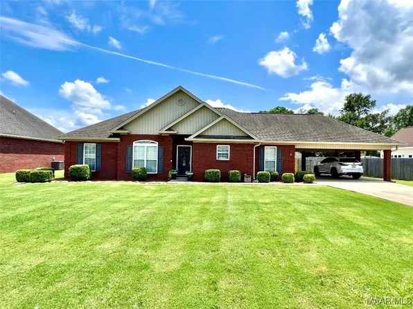 301 Curlee Way, Wetumpka, AL 36092