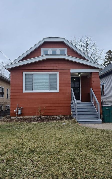 1st image of 68 Berwyn Ave