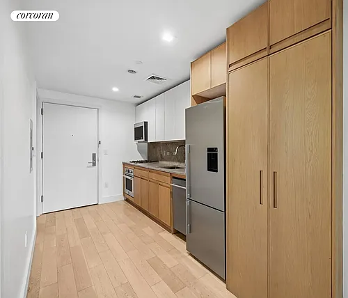 264 Webster Ave #205 Photo 1 264 Webster Ave #205 Photo 1
