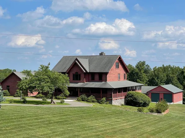 116 Pilot View Rd, Hillsville, VA 24343
