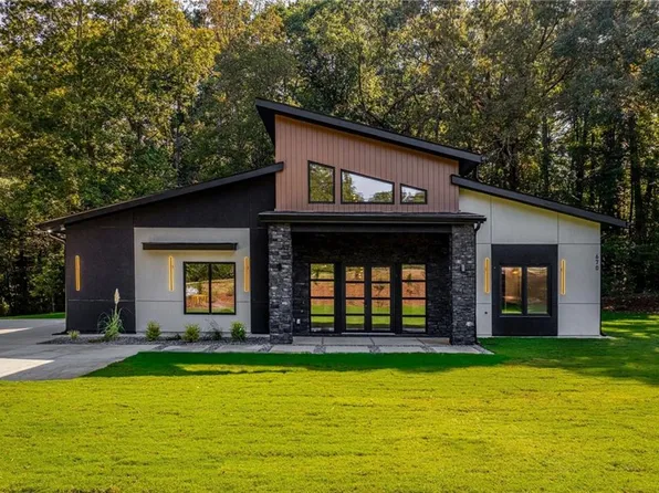 670 Loganville Hwy, Winder, GA 30680