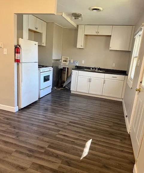 4340 Buchanan St — Photo 5