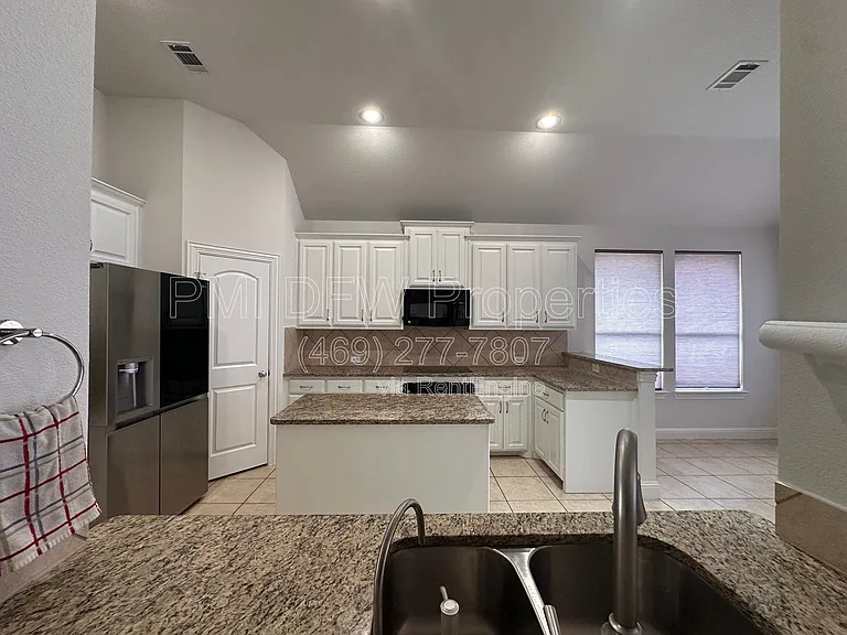 2610 Meadow Ridge Dr — Photo 7