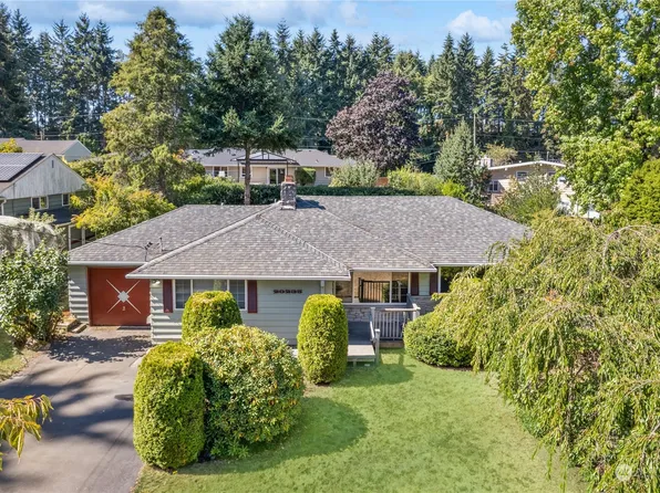 20235 Densmore Avenue N, Shoreline, WA 98133