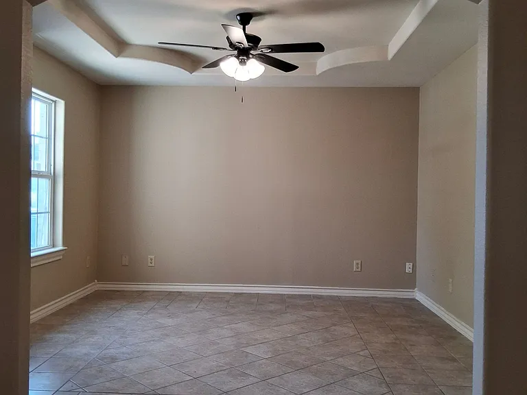 647 Sam Bratton Dr #HOUSE — Photo 5