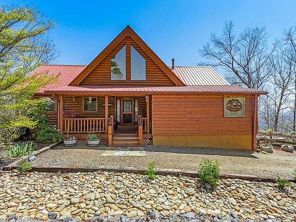 4th image of 582 Sahkanaga Drive