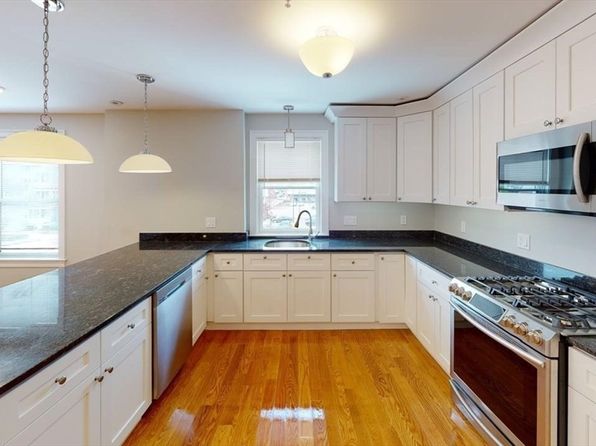 45 Spring St #6