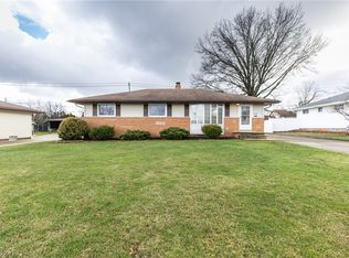 3425 Friar Dr, Parma, OH