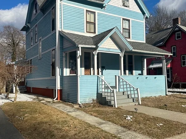 191 Thompson St, Springfield, MA 01109