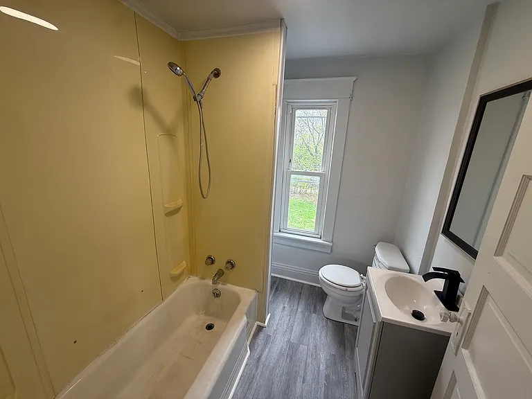 720 Baldwin Ave — Photo 10