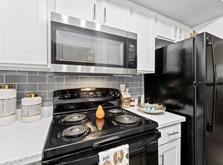 The Admiral Apartments, Euless, TX 76040