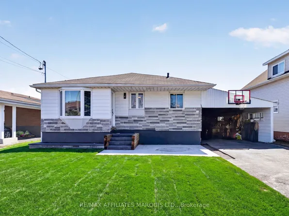 615 12th St E, Cornwall, ON K6H 3B3