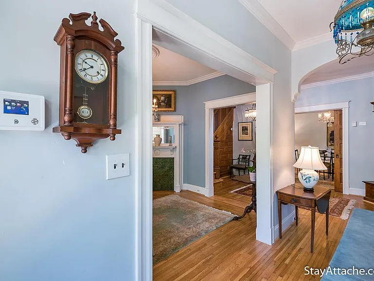 723 5th St NE — Photo 13