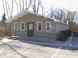 15 S Central Ave, Monteagle, TN 37356