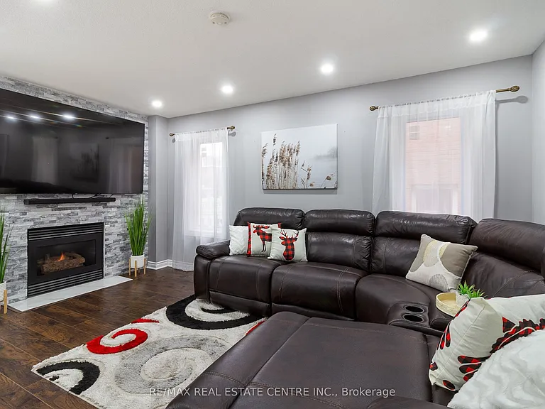334 Perry Rd — Photo 13