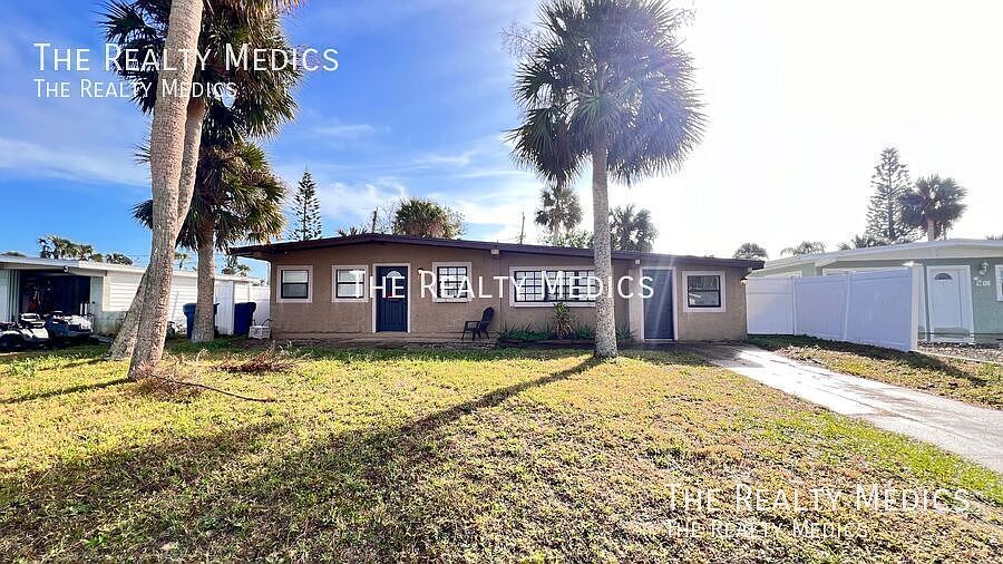 1st image of 118 Longwood Dr