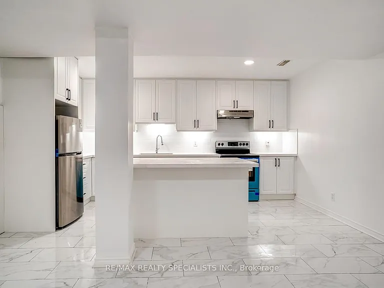 4 Garrow Ave #1 — Photo 13