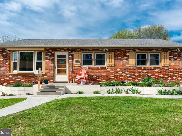 1032 East Ave, Penllyn, PA 19422