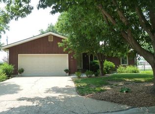 3131 Ella Ln, Manhattan, KS 66502