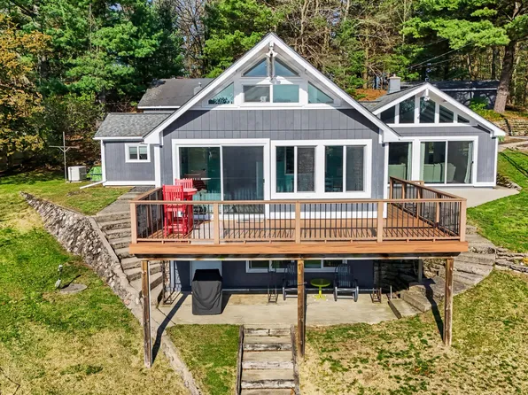10848 Simpson West St NE, Greenville, MI 48838
