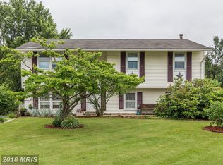 12187 Cavalier Dr, Dunkirk, MD 20754