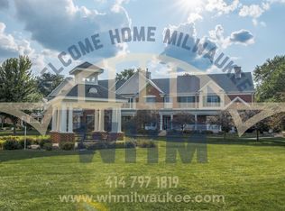 1923 Norhardt Dr, Brookfield, WI 53045