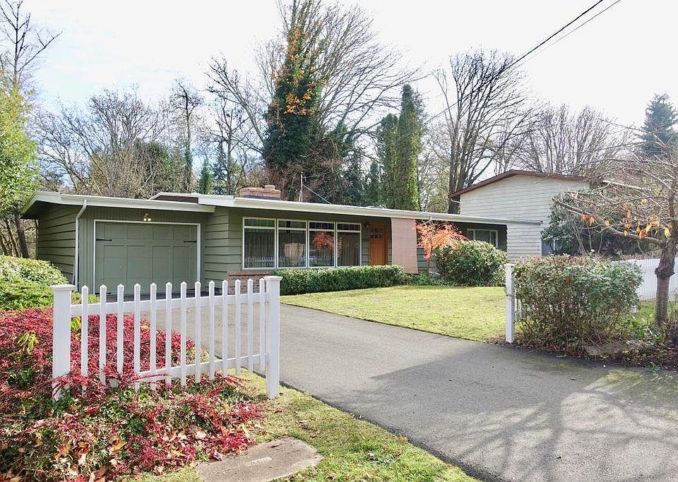 1st image of 4848 119th Ave SE