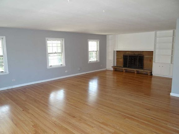 3rd image of 576 Duane St #2