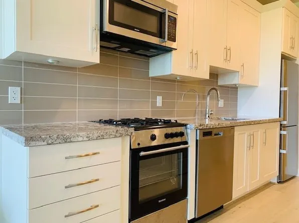 5011 Springs Blvd #307, Delta, BC V4M 0B6