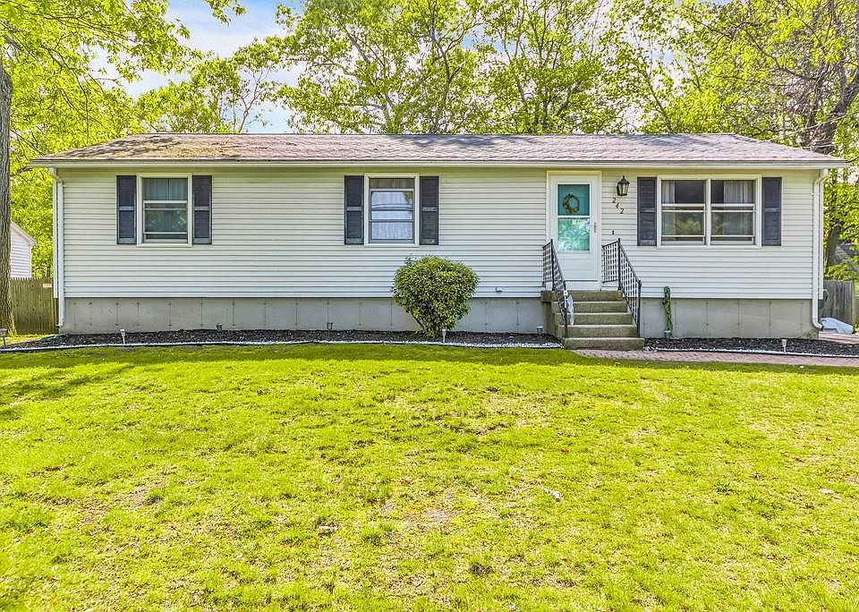 1st image of 242 Gilbert Ave