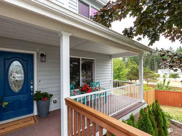 1014 NW Kelly Place, Oak Harbor, WA 98277