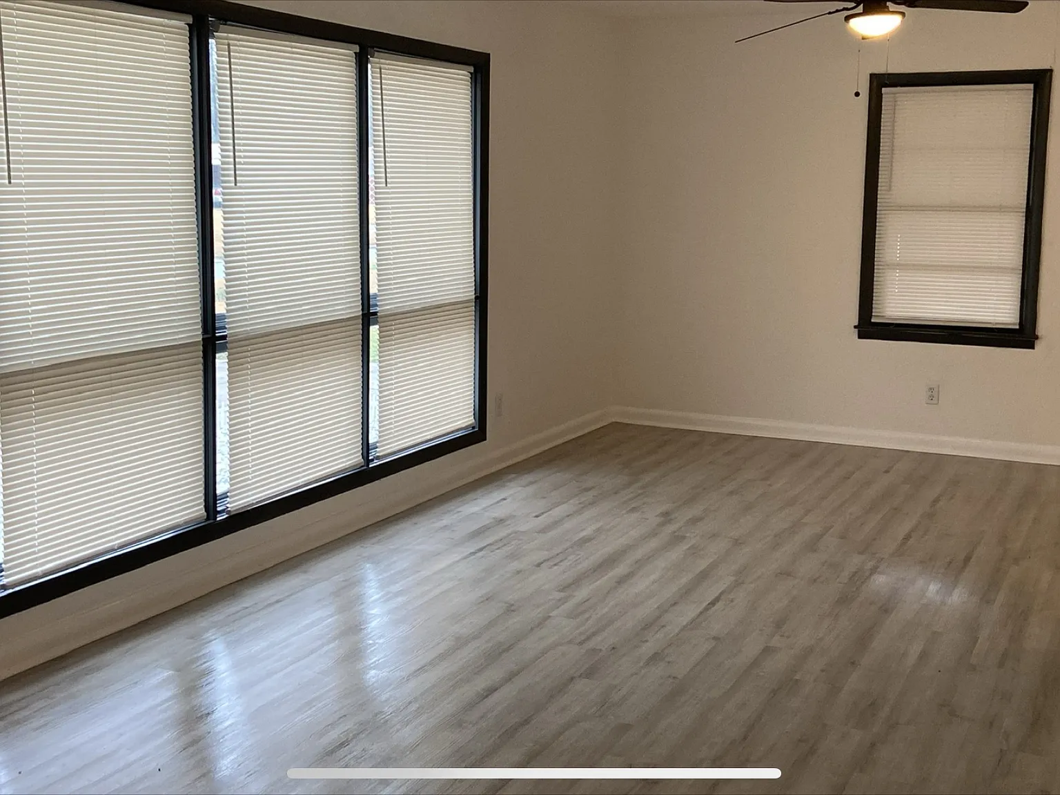 2558 Rice St — Photo 4
