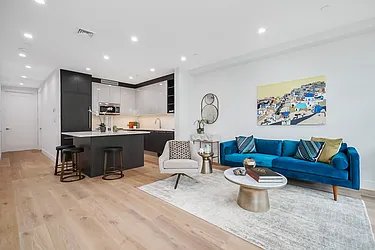 Sold by Avenue Sotheby's International Realty