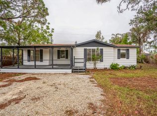 925 Sunrise Rd, Venice, FL 34293