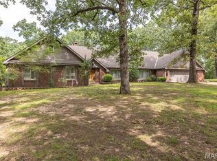 1301 Lurlyn Rd, Poplar Bluff, MO 63901