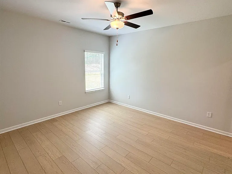 22733 Dashwood Ln — Photo 19