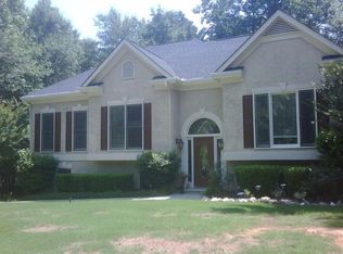 152 Birch Bend Dr, Alpharetta, GA 30004