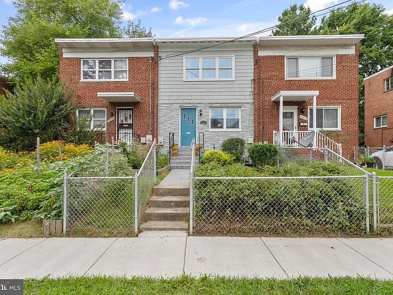 5810 33rd Pl — Photo 3