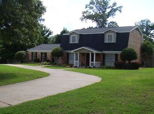 711 Pine Forest Dr, Minden, LA 71055