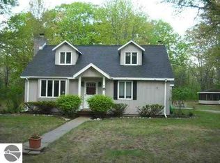 11301 Sandwood Dr NE, Kalkaska, MI 49646