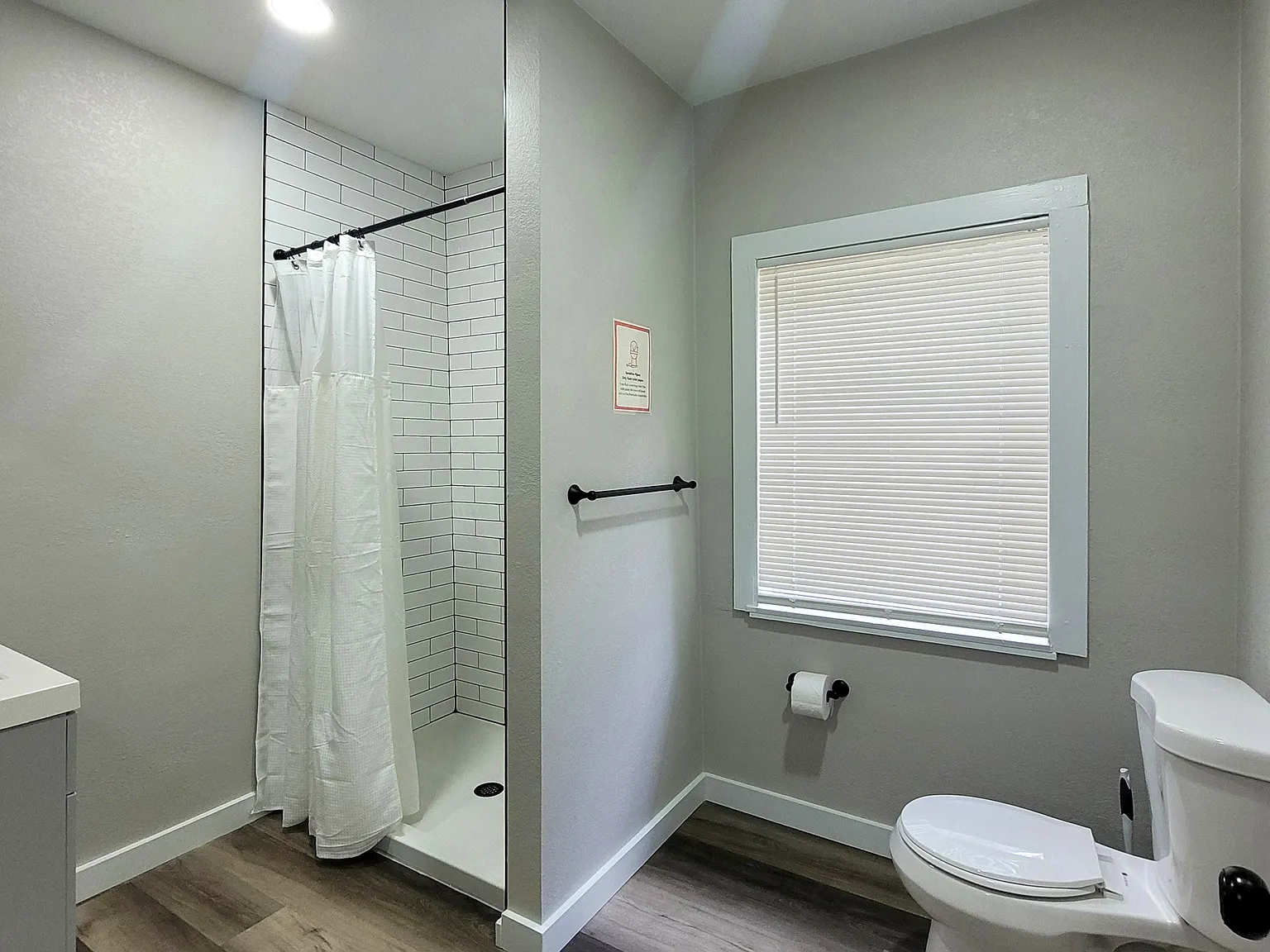 4 bed, 2.0 bath, 1344 sqft, $663 — Photo 4