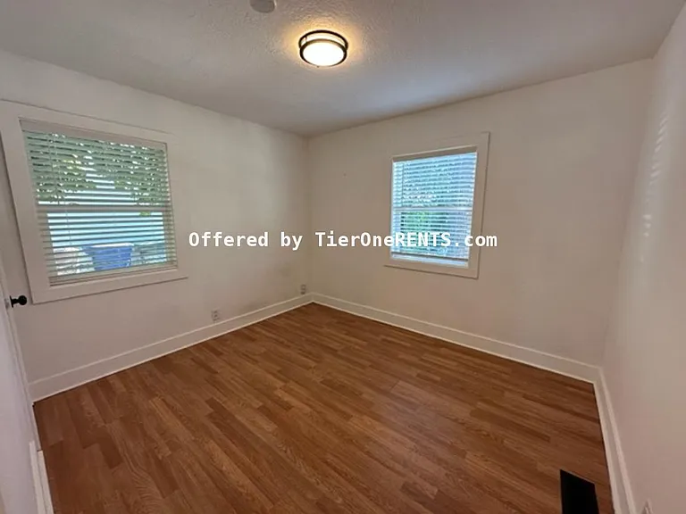 32 W Grove Ave — Photo 8