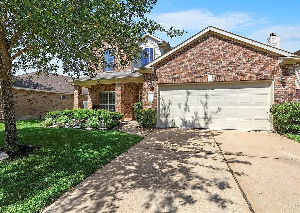 1st image of 31714 Royal Woods Ct