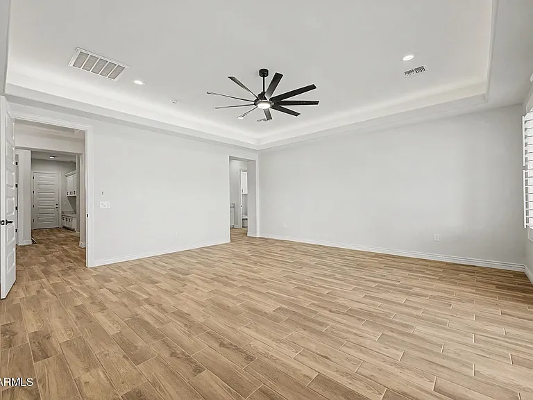 19821 W Whitton Ave — Photo 22